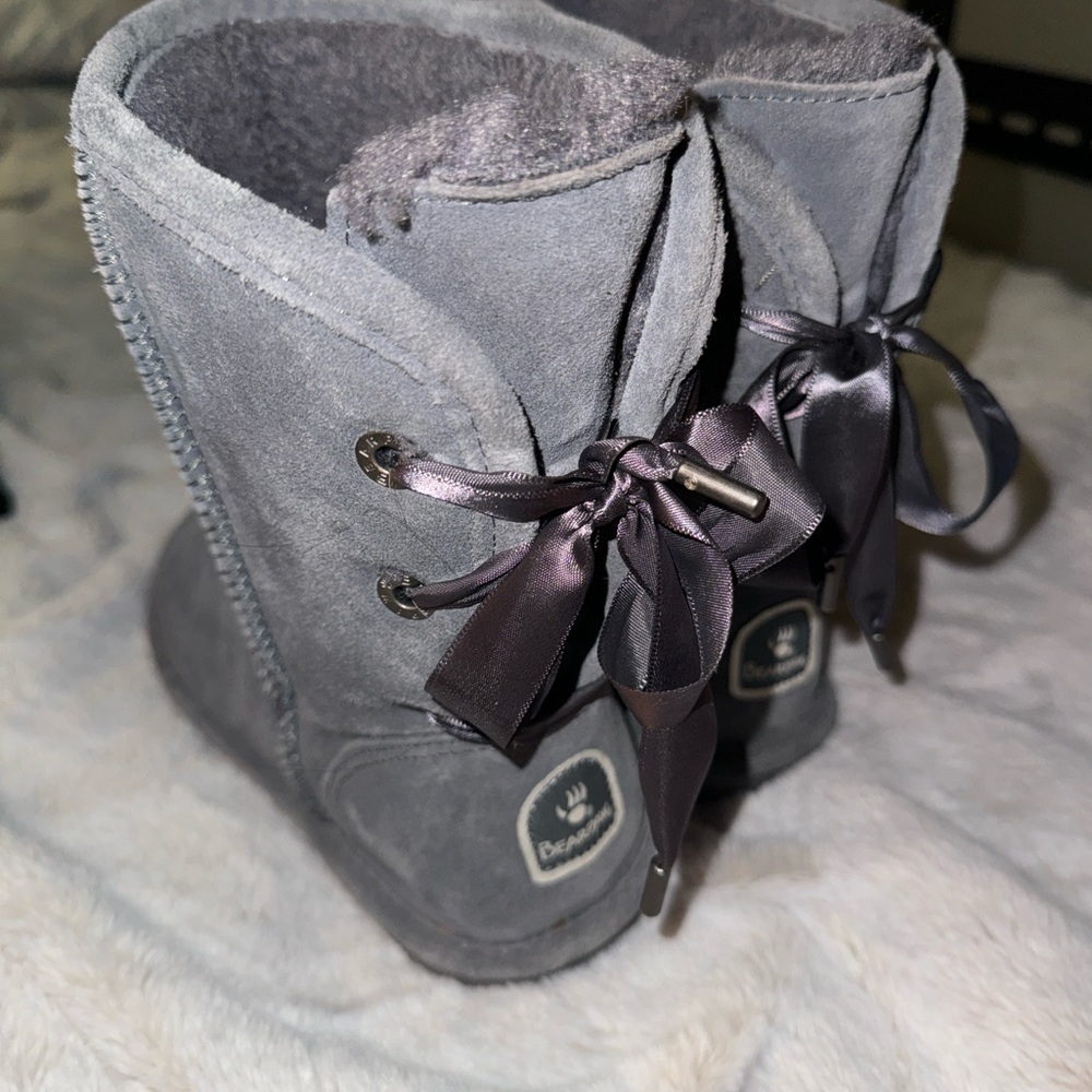bear paw bow boots